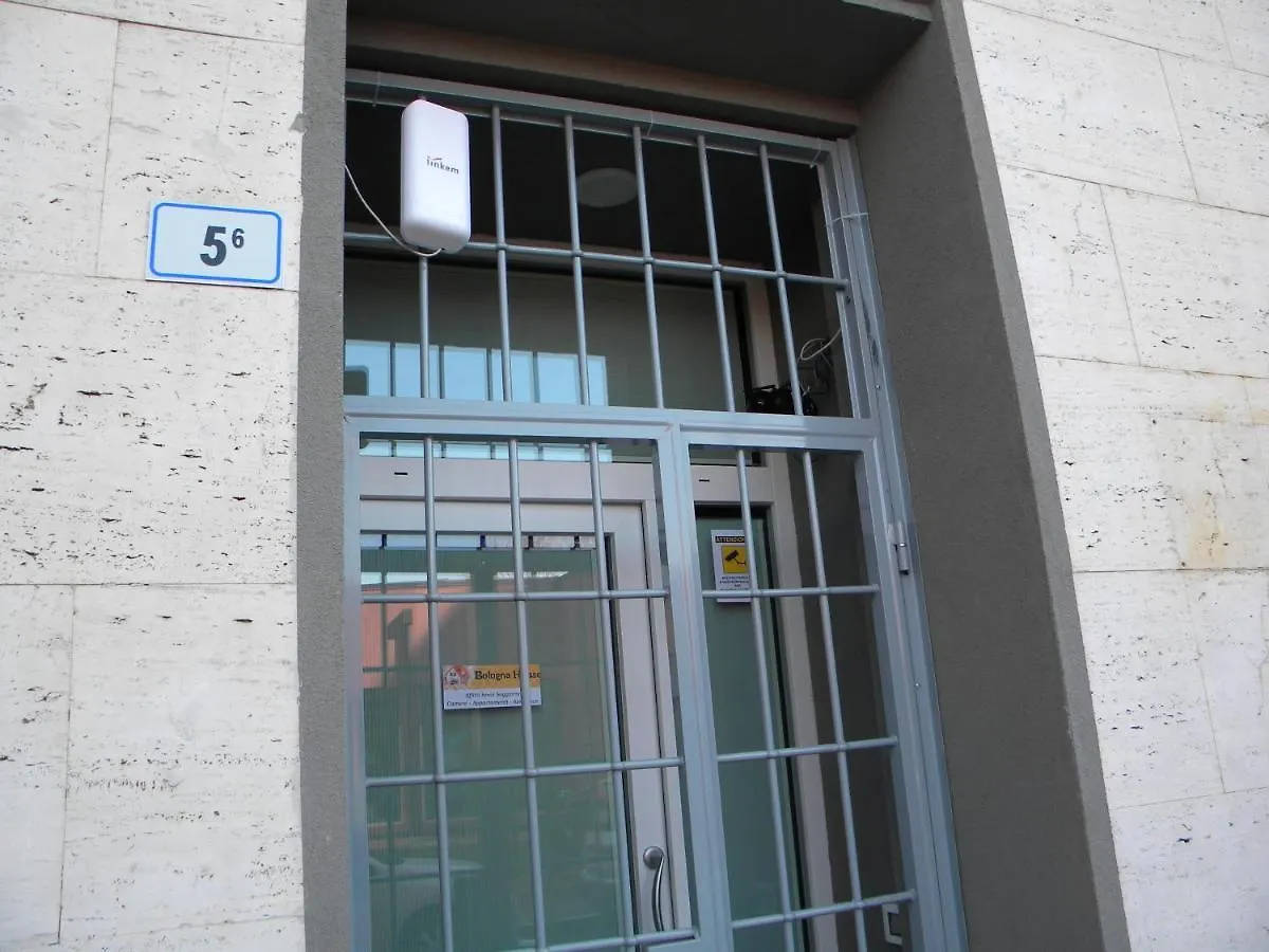 Bologna House Fiera Apartamento